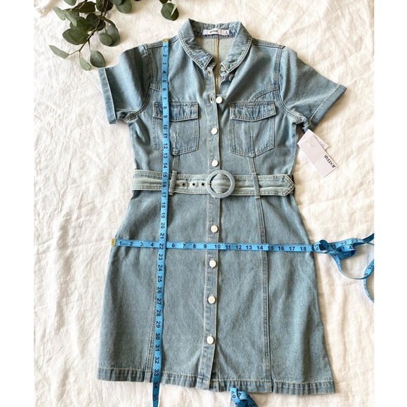 Denim dress going to goodwill on Jan 28th - Picture 12 of 12